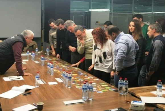 Das Lager'de Yüzler Gülüyor